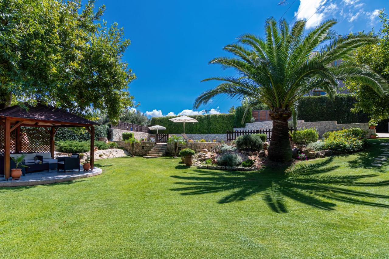 Alia Stone Villa-Ideal For Families-Heated Pool Nohia Dış mekan fotoğraf
