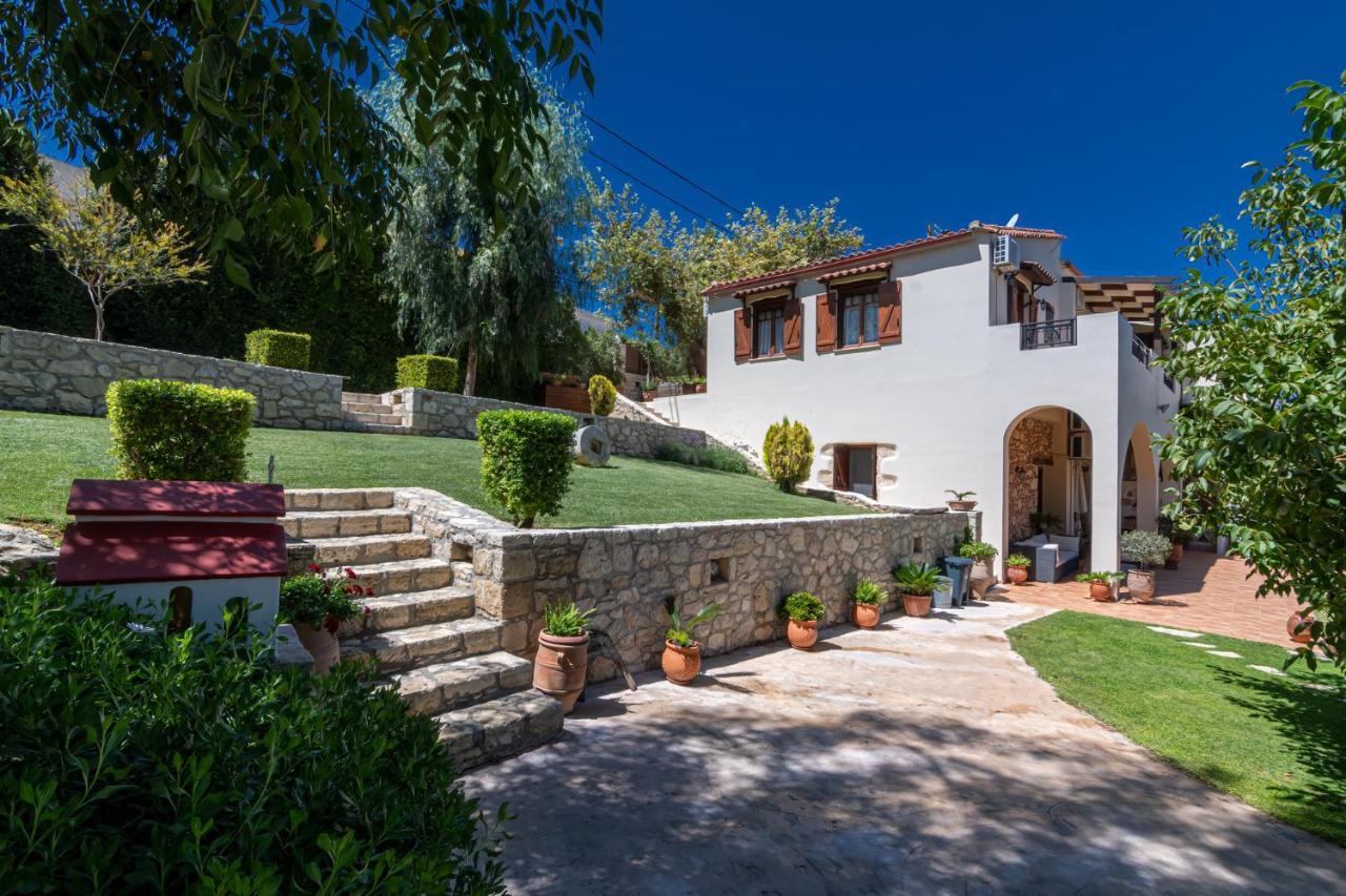 Alia Stone Villa-Ideal For Families-Heated Pool Nohia Dış mekan fotoğraf