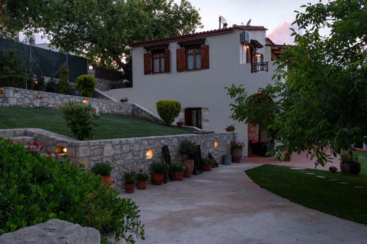 Alia Stone Villa-Ideal For Families-Heated Pool Nohia Dış mekan fotoğraf