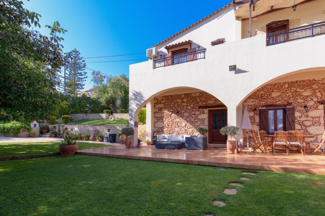 Alia Stone Villa-Ideal For Families-Heated Pool Nohia Dış mekan fotoğraf