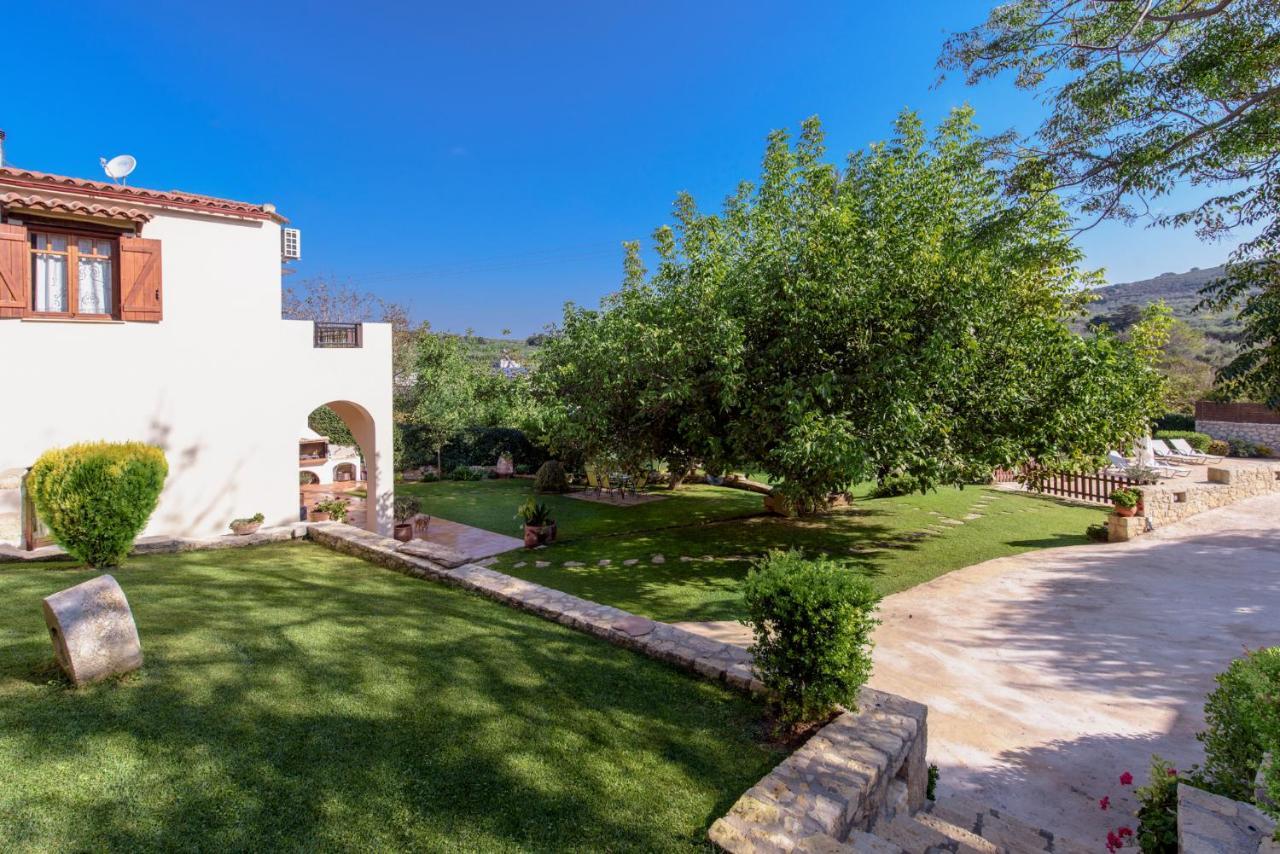Alia Stone Villa-Ideal For Families-Heated Pool Nohia Dış mekan fotoğraf